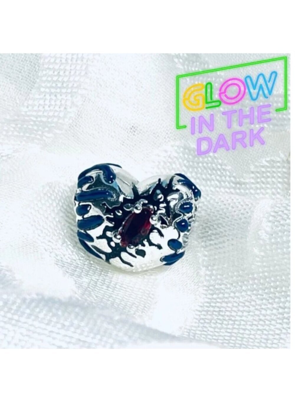 💖✨ NWOT Stranger Things Glow Heart Charm – Upside Down 🌑 S925